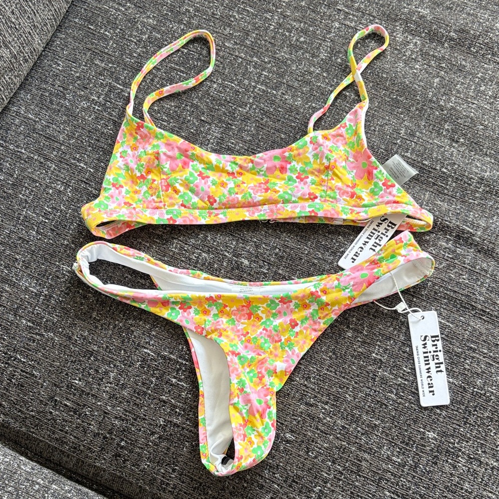 Bright Swimwear Bali Top and Bottom Size S